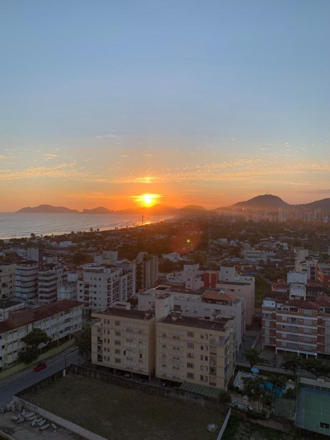 Vista Para Mar!!! Lazer Completo A Poucos Passos Da Praia กัวรูจา ภายนอก รูปภาพ