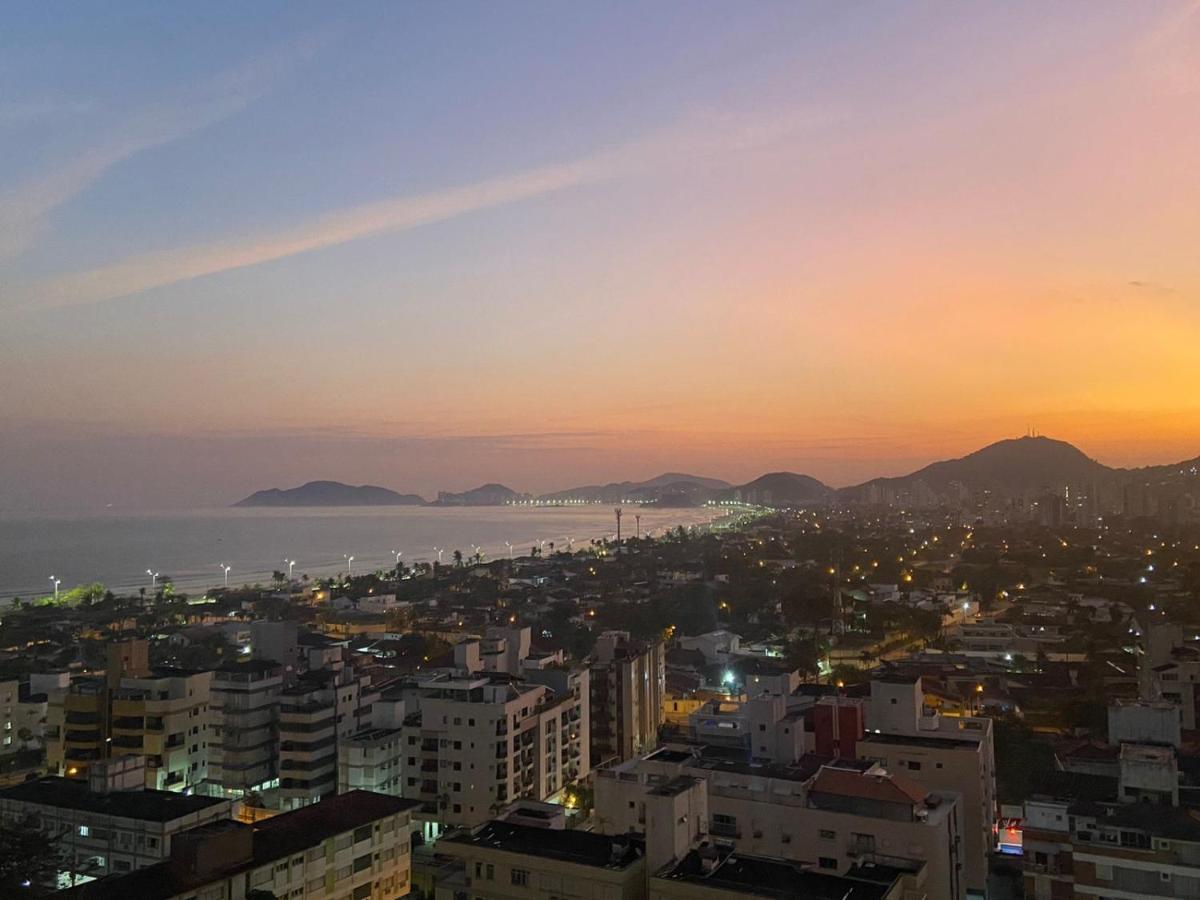 Vista Para Mar!!! Lazer Completo A Poucos Passos Da Praia กัวรูจา ภายนอก รูปภาพ