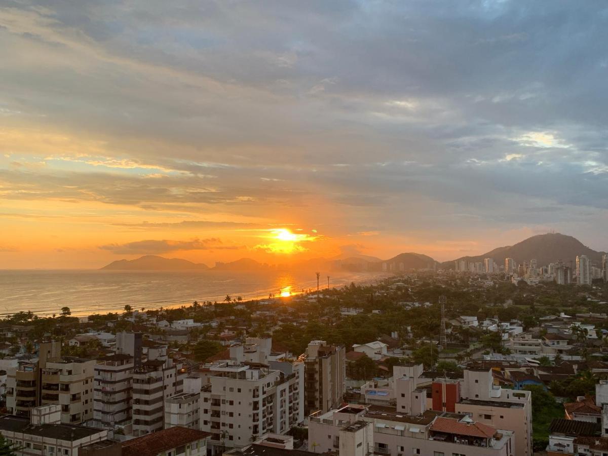 Vista Para Mar!!! Lazer Completo A Poucos Passos Da Praia กัวรูจา ภายนอก รูปภาพ