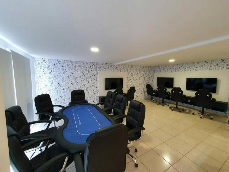 Vista Para Mar!!! Lazer Completo A Poucos Passos Da Praia กัวรูจา ภายนอก รูปภาพ